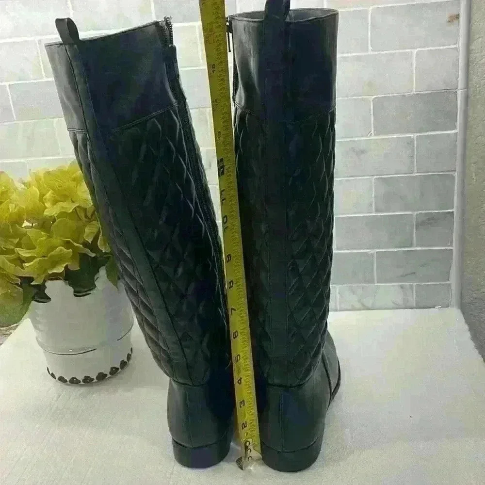 Bass Quincy Size 7.5” Women’s Black Quilted16”tall, Excellent Condition - Picture 9 of 11